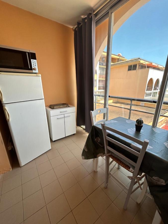 Studio Vue Mer Situe A Cote De La Plage Quartier Des Quilles Sète Eksteriør bilde