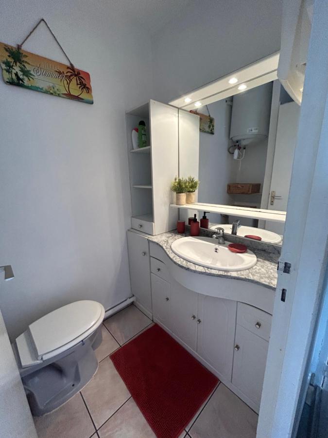 Studio Vue Mer Situe A Cote De La Plage Quartier Des Quilles Sète Eksteriør bilde