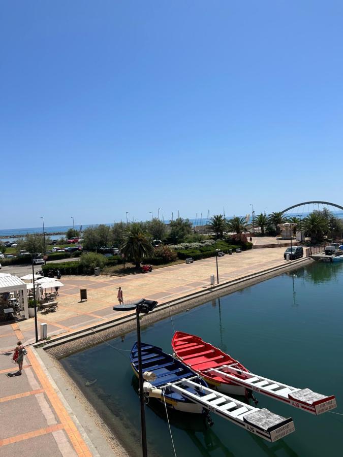 Studio Vue Mer Situe A Cote De La Plage Quartier Des Quilles Sète Eksteriør bilde