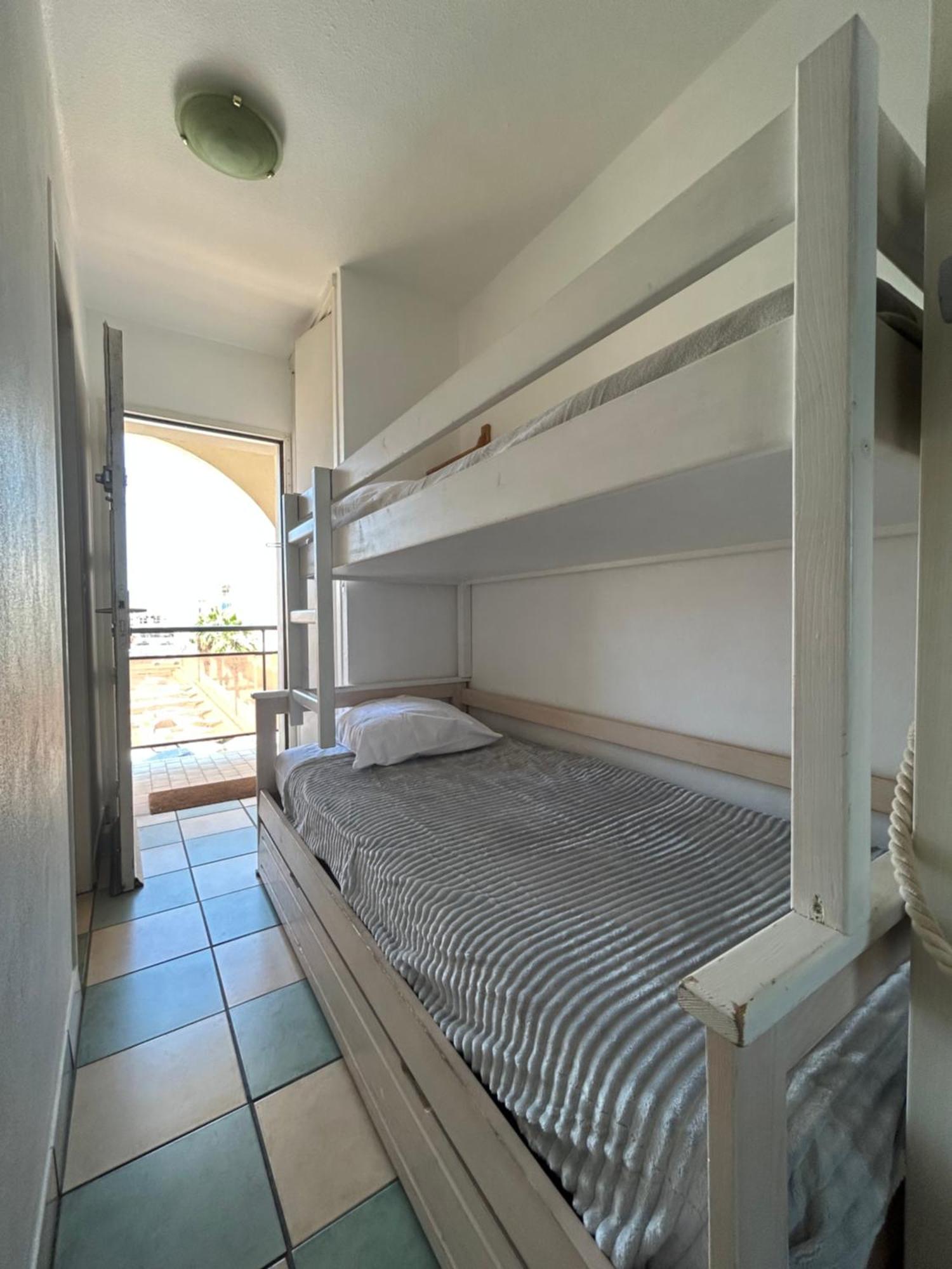 Studio Vue Mer Situe A Cote De La Plage Quartier Des Quilles Sète Eksteriør bilde